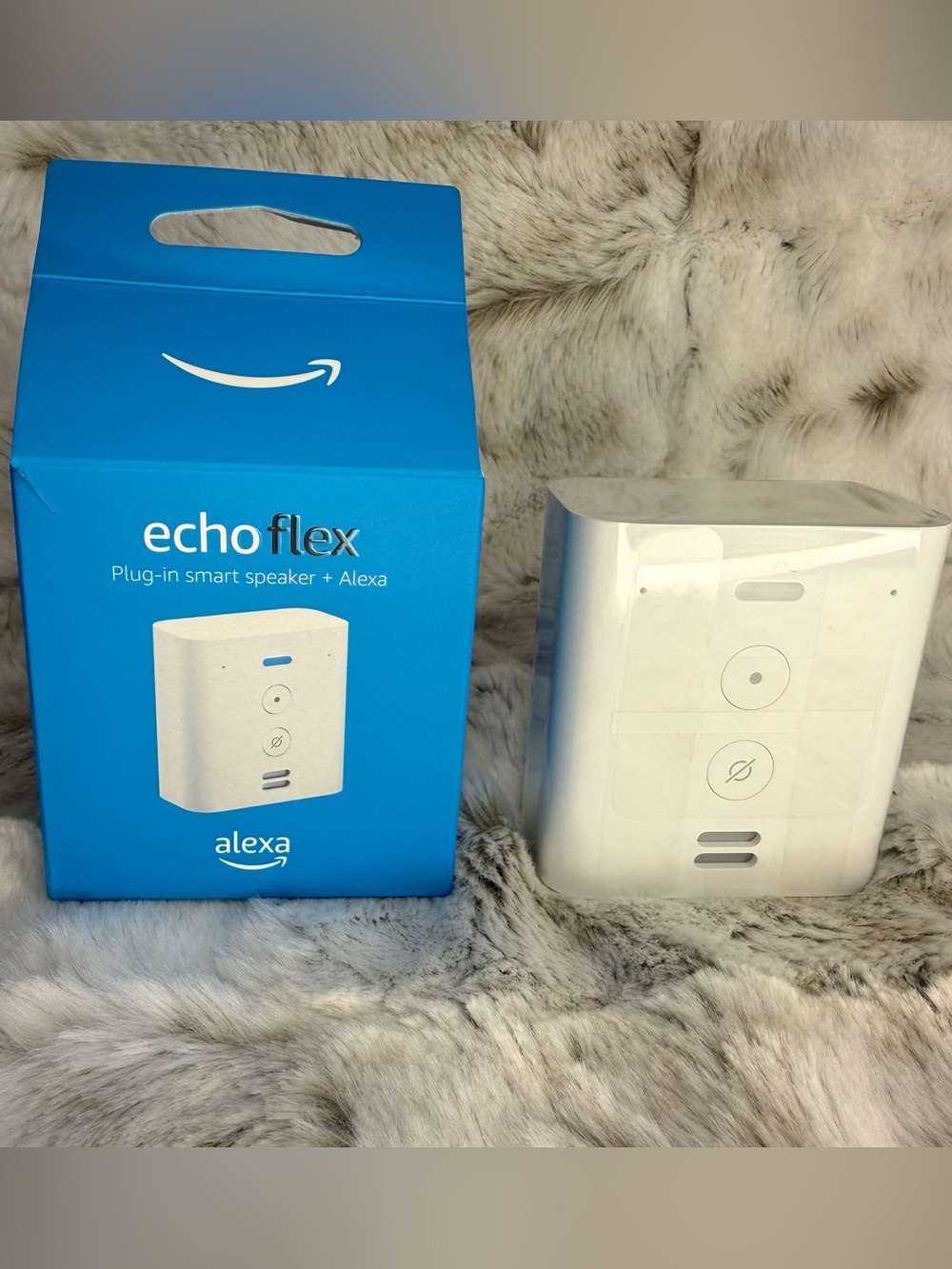 Amazon Echo Flex plug in smart speaker like new- still in plastic wrap